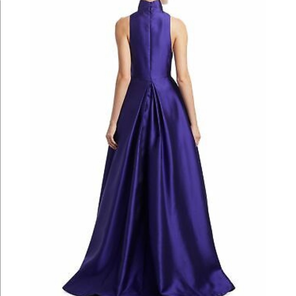 Monique Lhuillier Gown